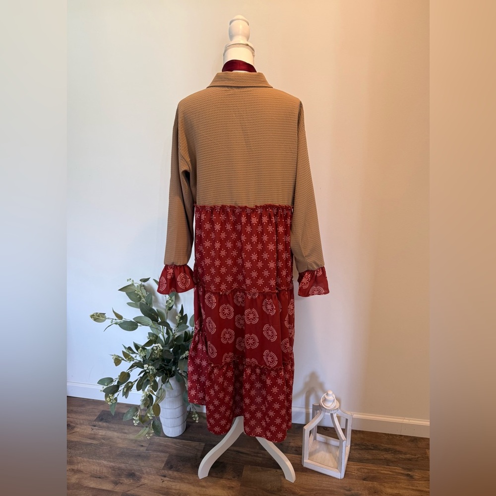 🤎 Dark Terra Cotta & Tan Midi Dress 🤎 - Picture 4 of 5